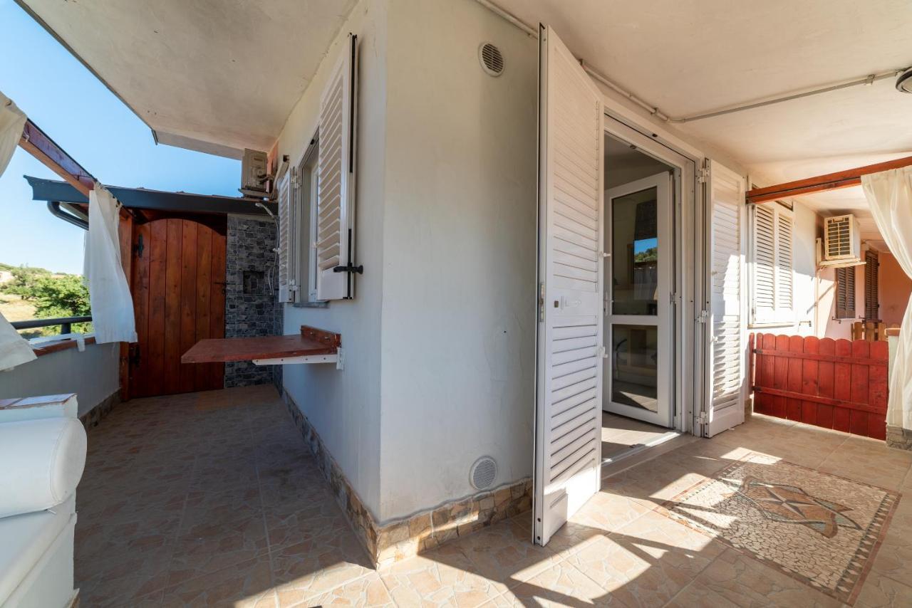Fabulous Apartment With Amazing View Villasimius Luaran gambar